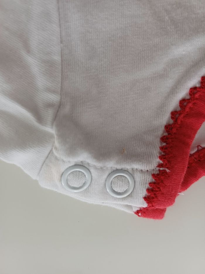 Tee-shirt neuf taille 9 mois - photo numéro 5