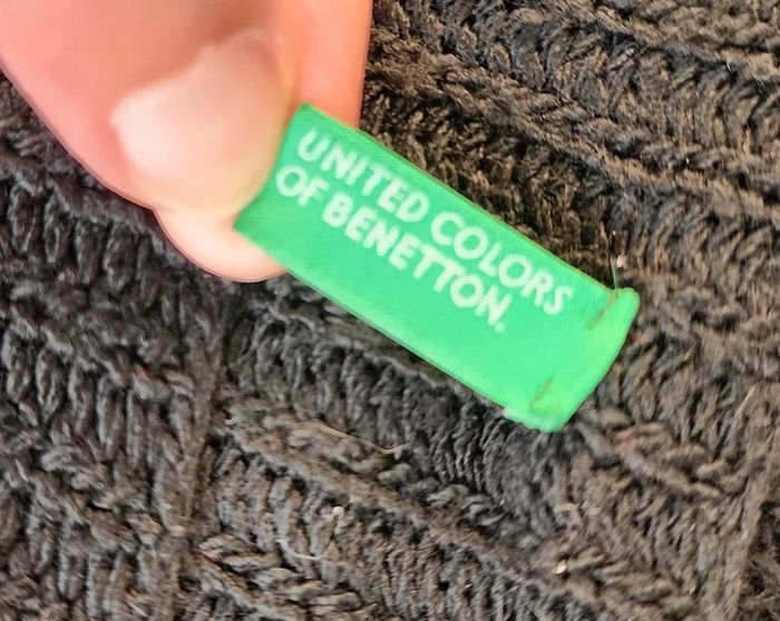 🌸Pull fin noir Benetton Taille 36🌸 - photo numéro 4