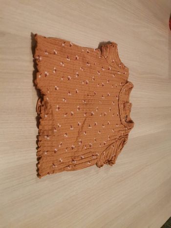 Tee shirt fleuri 6 mois 67 cm