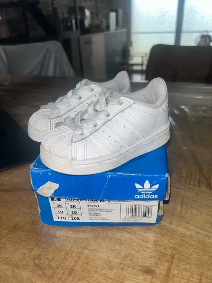 Superstar bébé fille