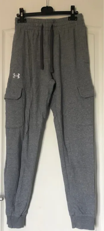 Jogging under armour