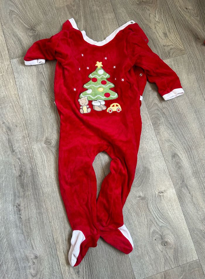 Lot de 4 pyjamas - photo numéro 3