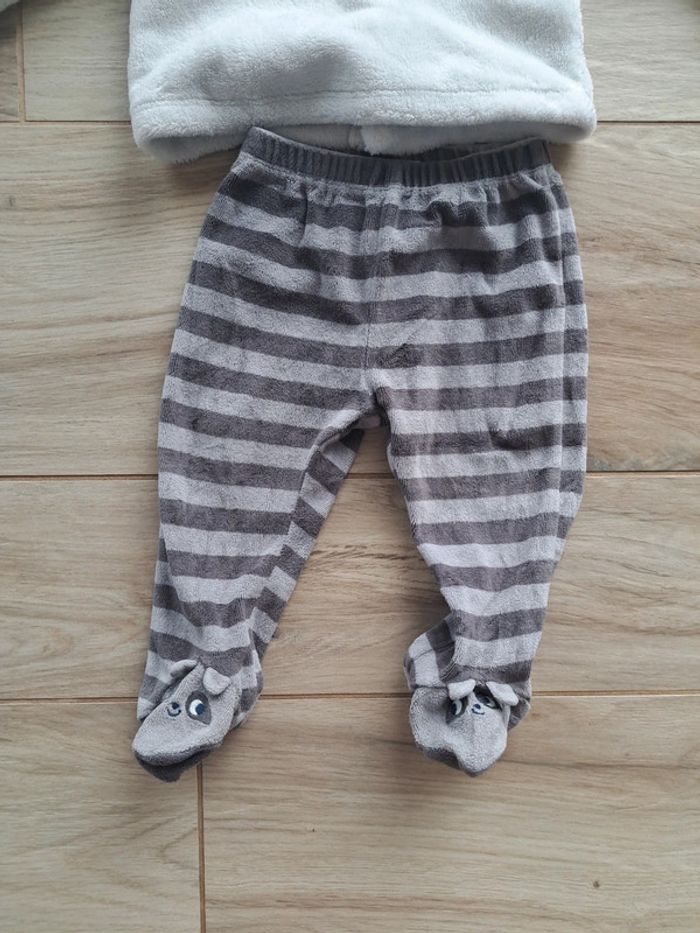 Pyjama tout chaud 12 mois - photo numéro 3