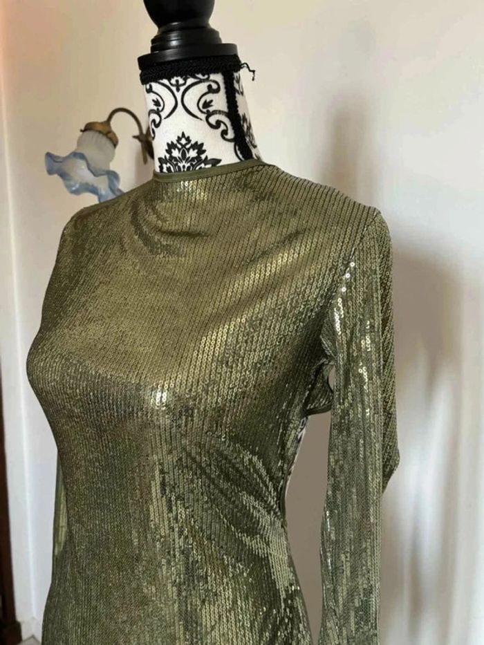 Robe de soirée verte toute en sequin - photo numéro 3