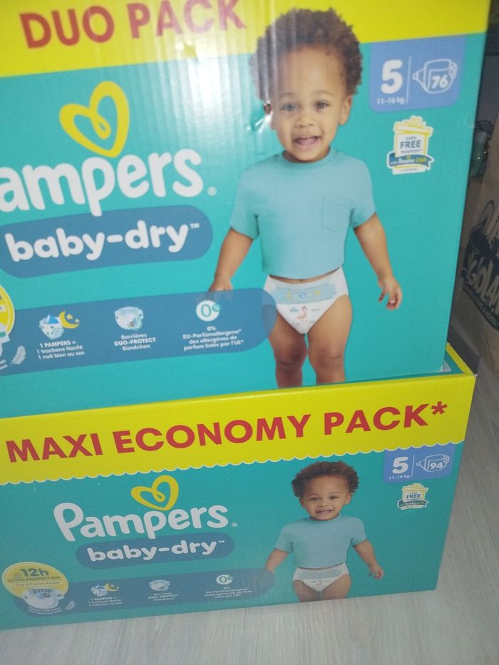 Couches Pampers taille 5 - photo numéro 2