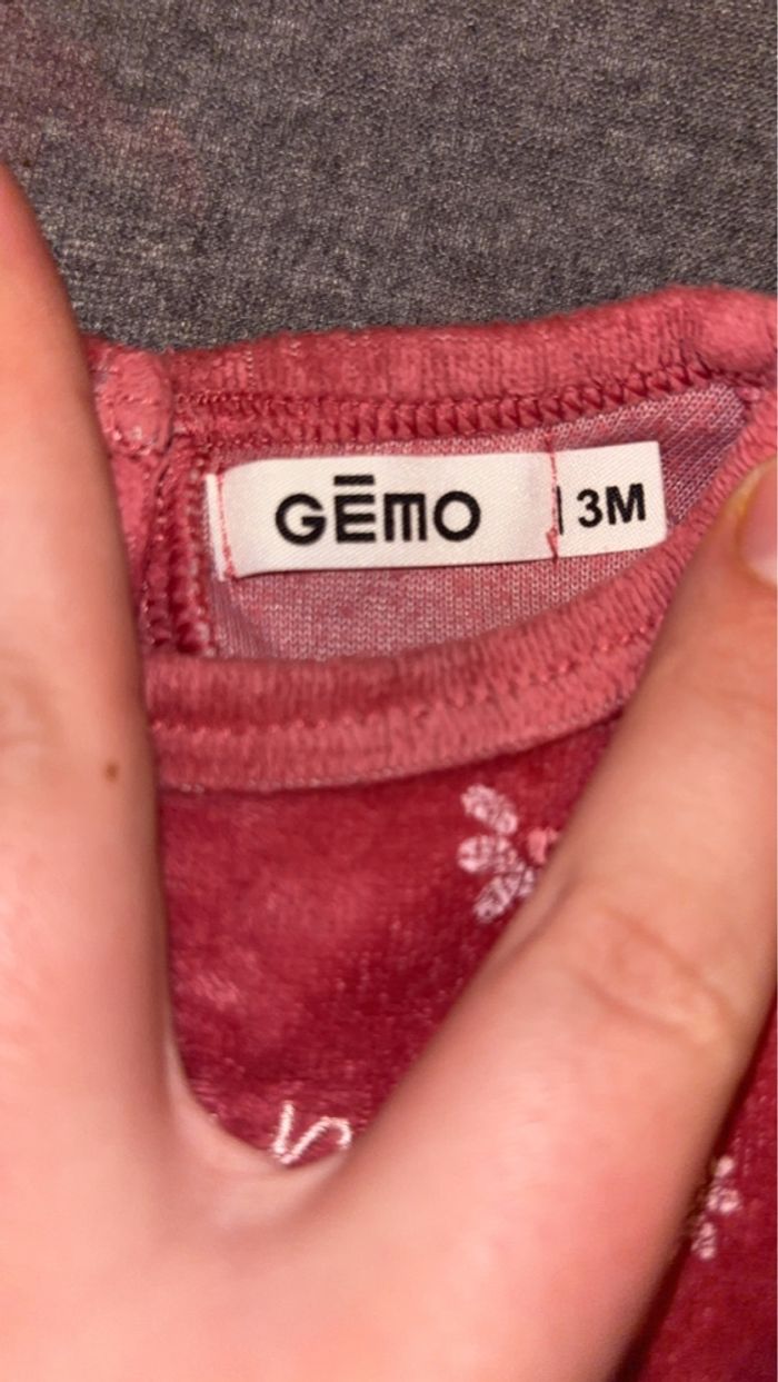 Pyjama - photo numéro 2