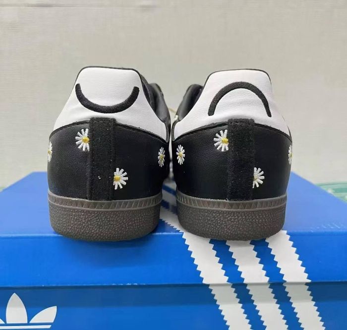 Baskets Adidas - photo numéro 4