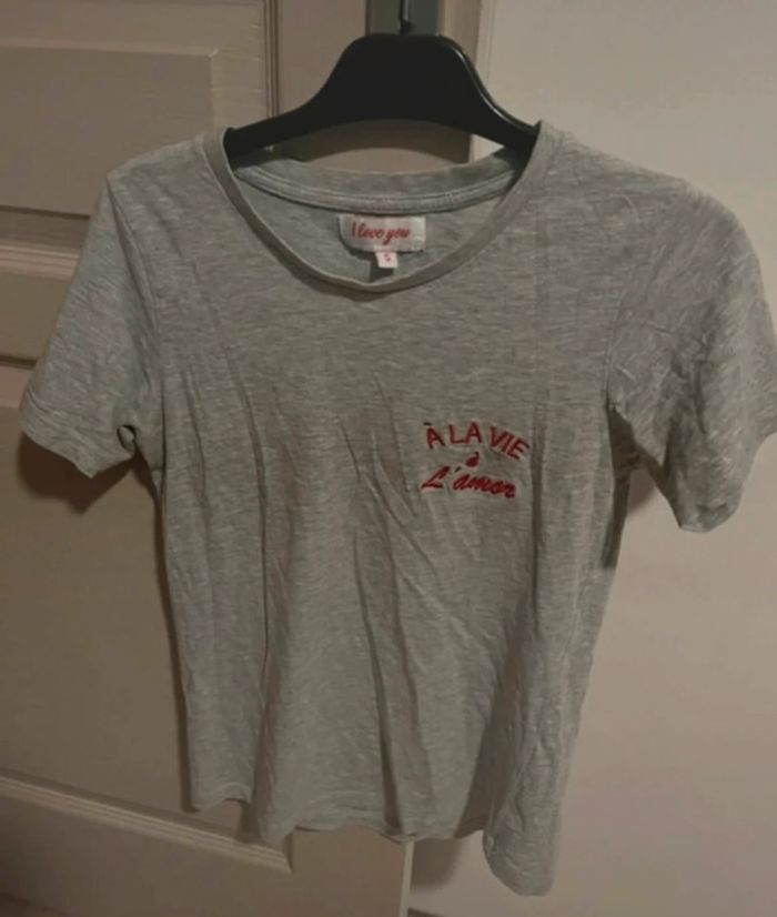 Tee-shirt gris