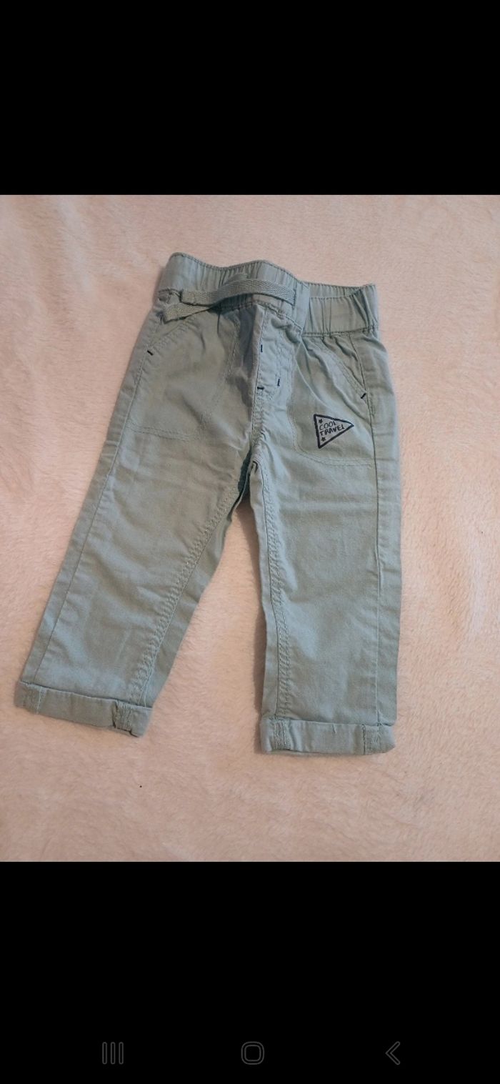 Pantalon bébé taille 6 mois