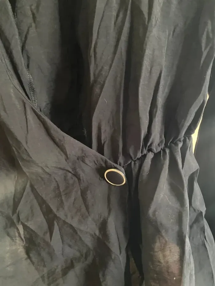 đ€ ĂlĂ©gance intemporelle â Chemise noire Kiabi XL đ€ - photo numĂ©ro 3