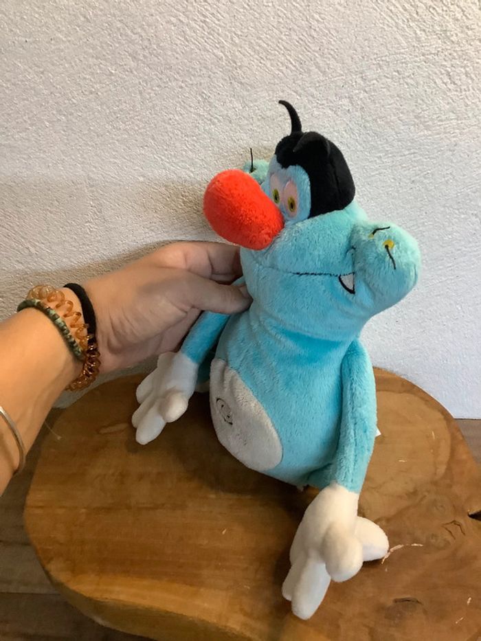 Peluche Oggy et les cafards - photo numéro 3