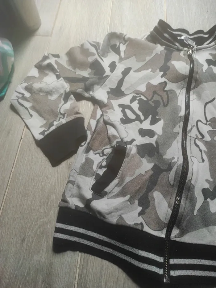 Veste militaire taille 36 38 - photo numéro 3