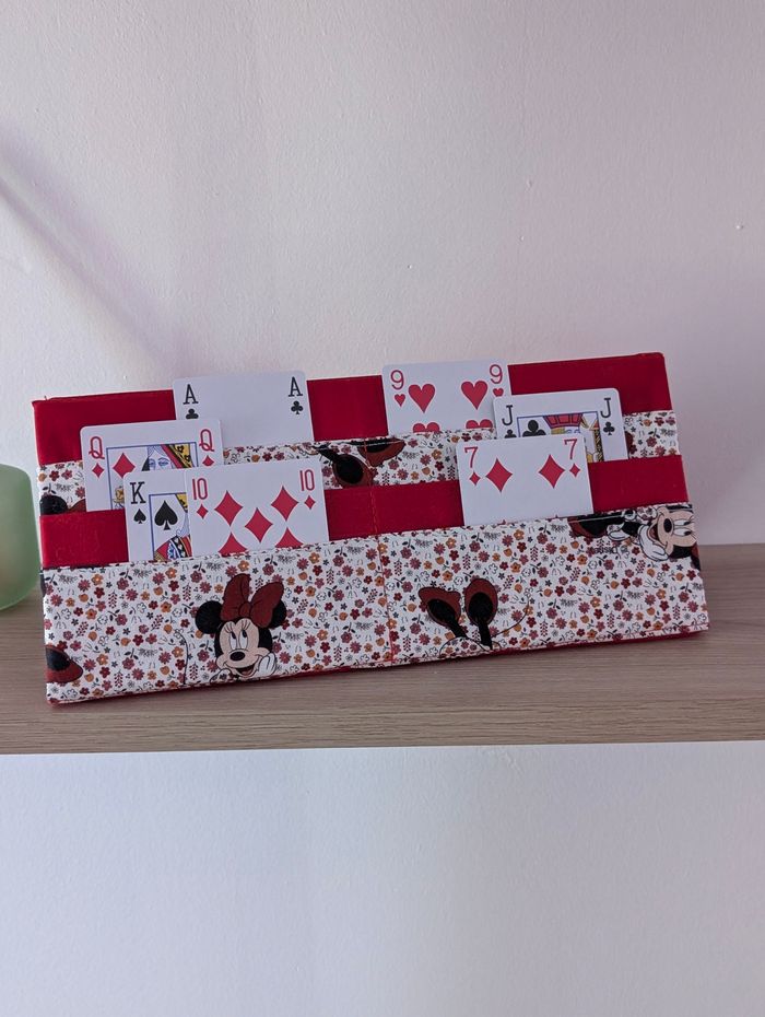 Porte-cartes enfant modèle Minnie rouge