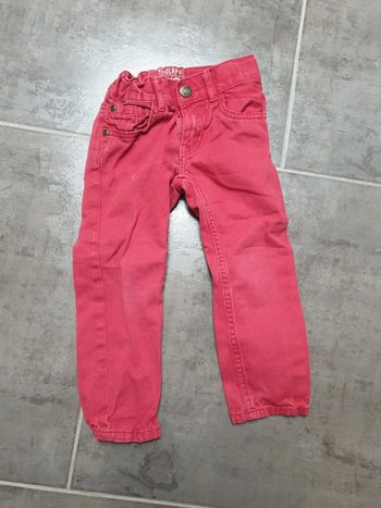 Pantalon H&m 18/24 mois rouge très bon état