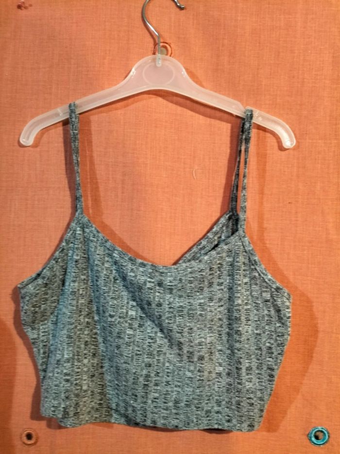 Top taille S - photo numéro 2