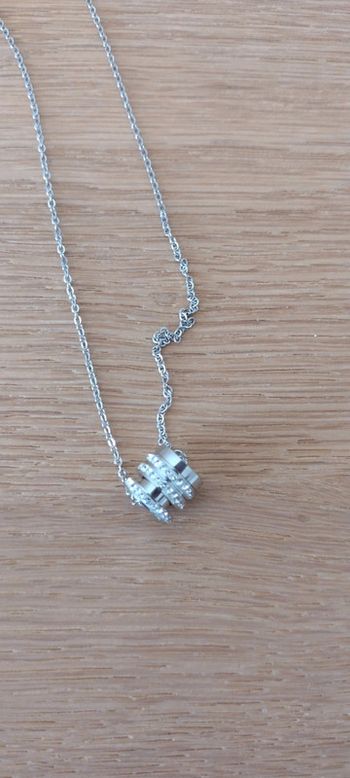 Collier rondelles strass acier