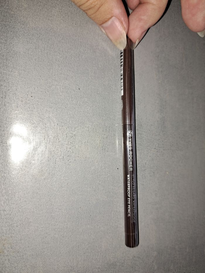Crayon yeux