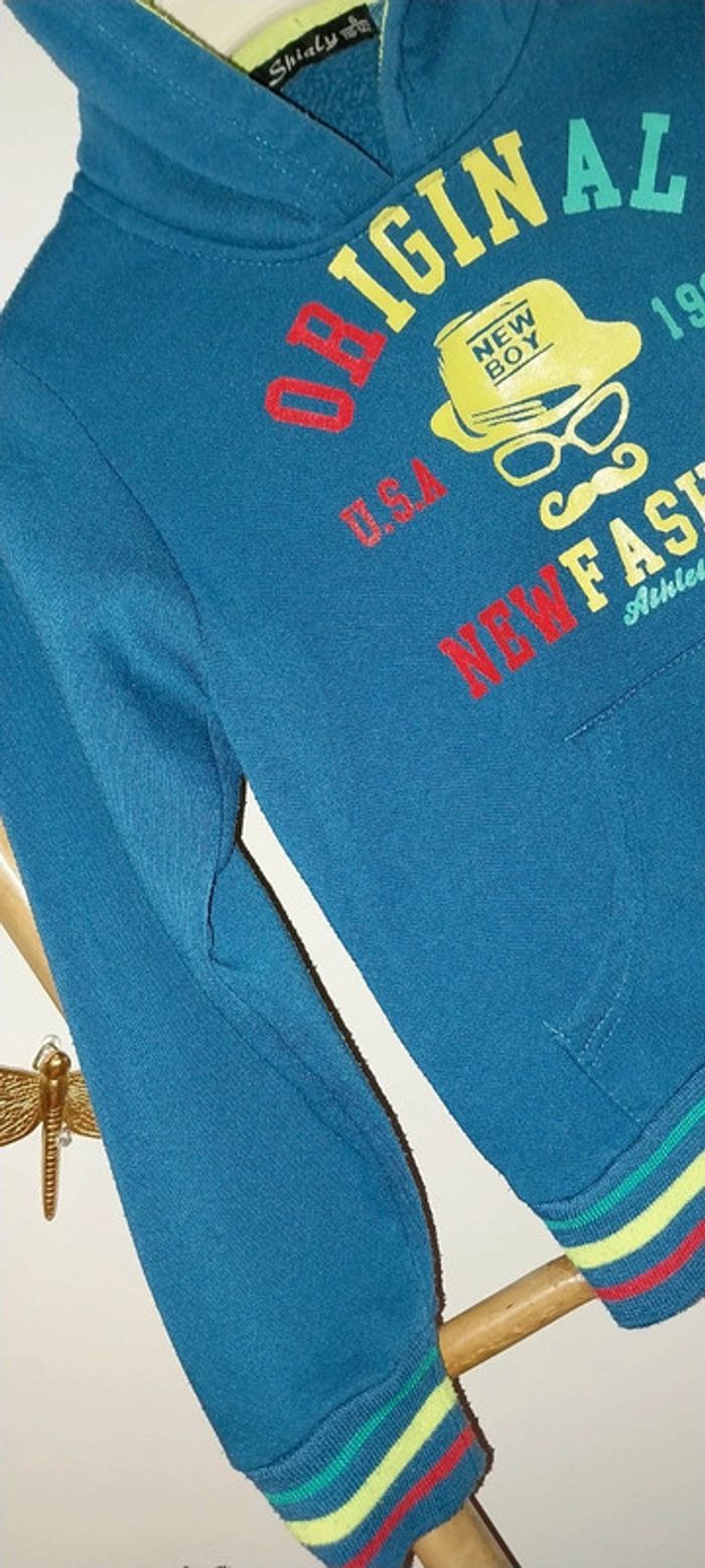 Sweat à Capuche 6 ans by Shialy très bon état - photo numéro 3