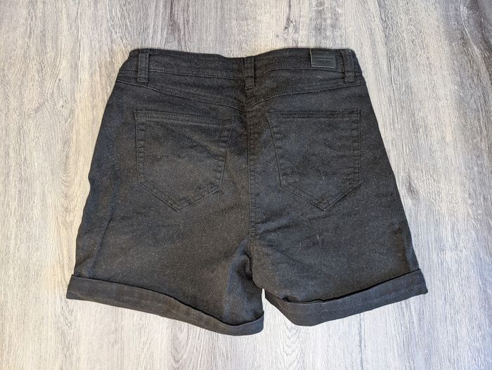 Short - photo numéro 2