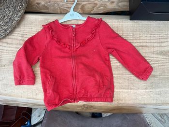 Gilet tape à l’œil 3 ans 36 mois rouge à paillette sweat fille