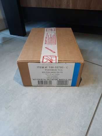 Pokémon Case 36 Boosters Blister Forces Temporelles EV05 EV écarlate et violet Neuf scellé fr