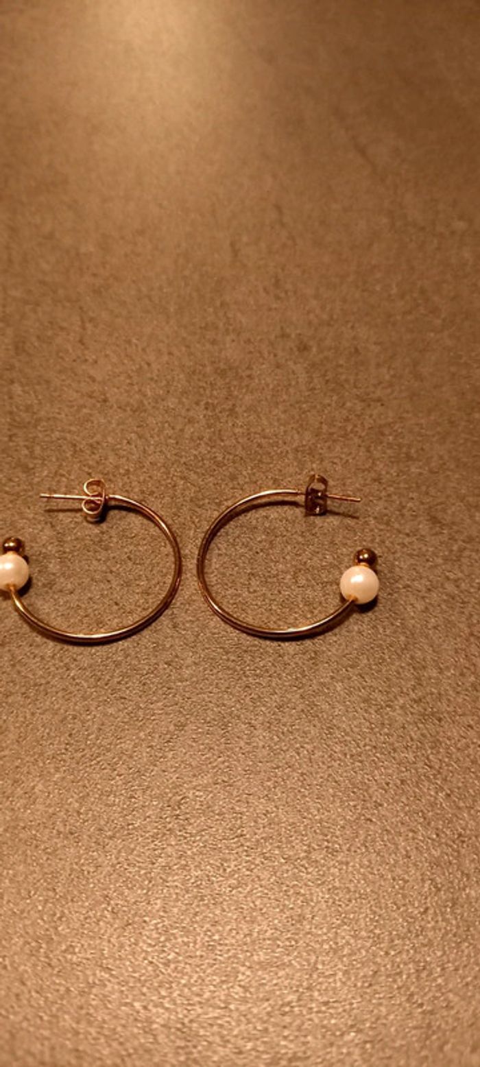 Boucles d'oreilles neuves