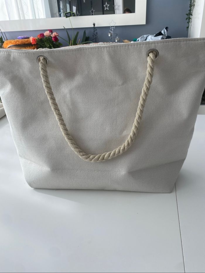 Magnifique sac - photo numéro 3