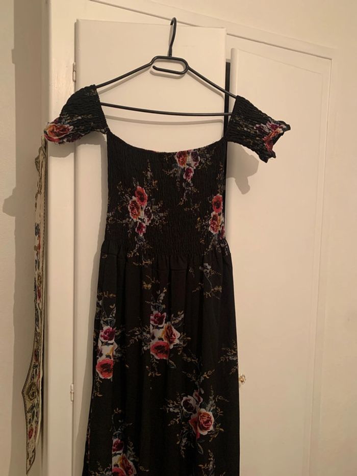 robe ouverte derrière