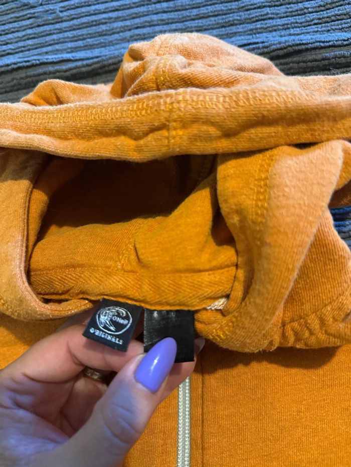 Pull orange - photo numéro 9