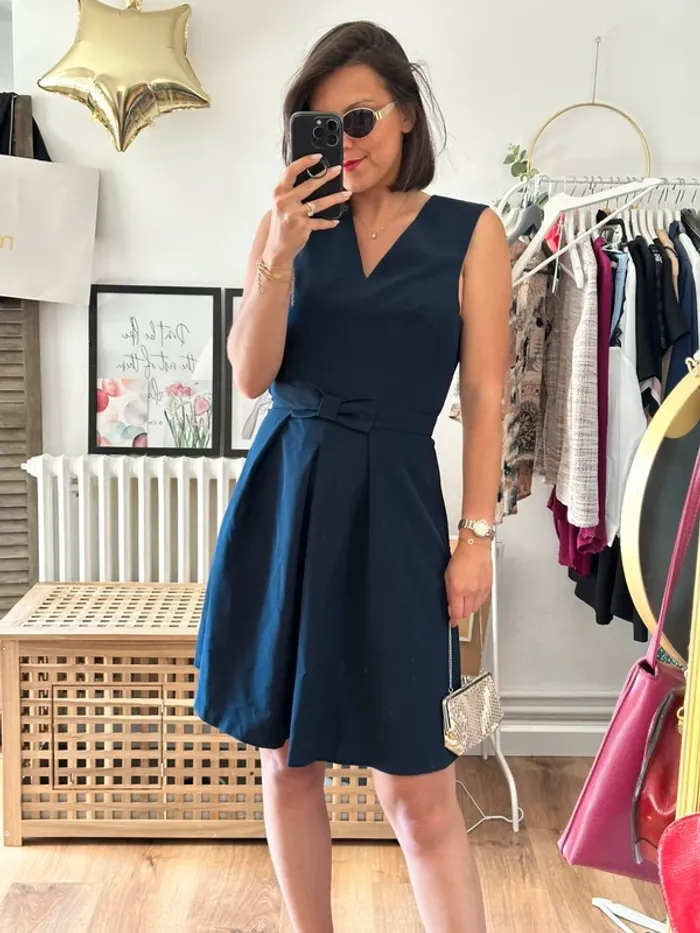 Robe Naf Naf bleu marine taille 36