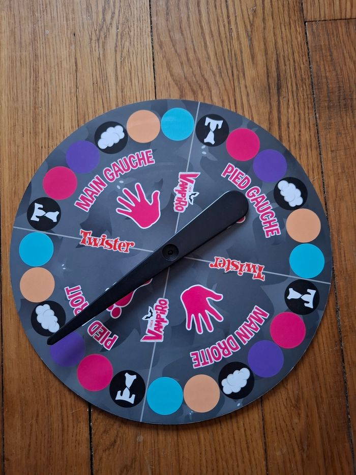 Jeux de société twister chica vampiro - photo numéro 4