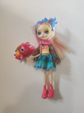 Enchantimals perroquet