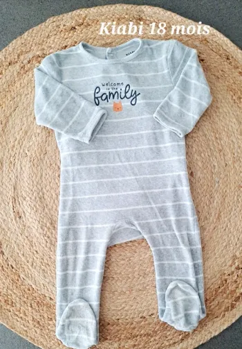 Pyjama kiabi 18 mois