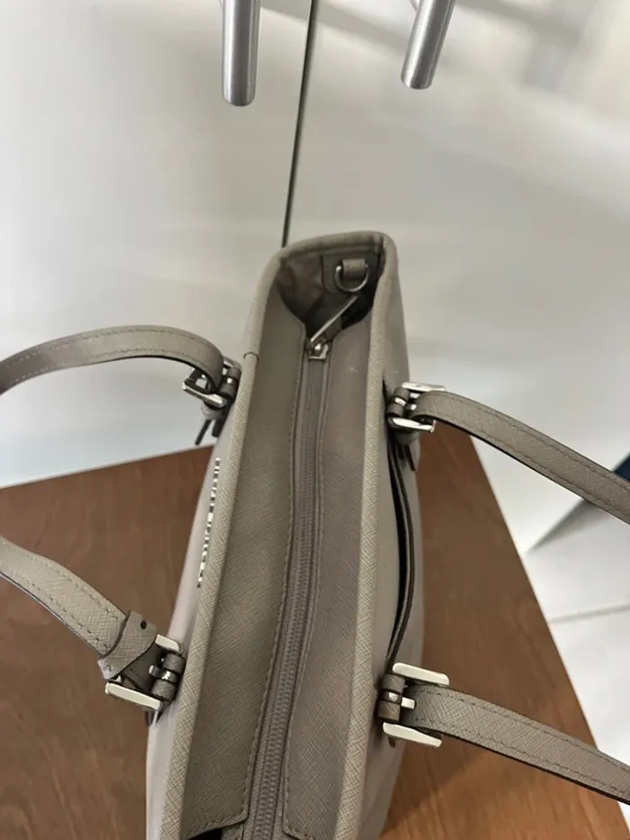 Sac à main Michael Kors gris - photo numéro 4