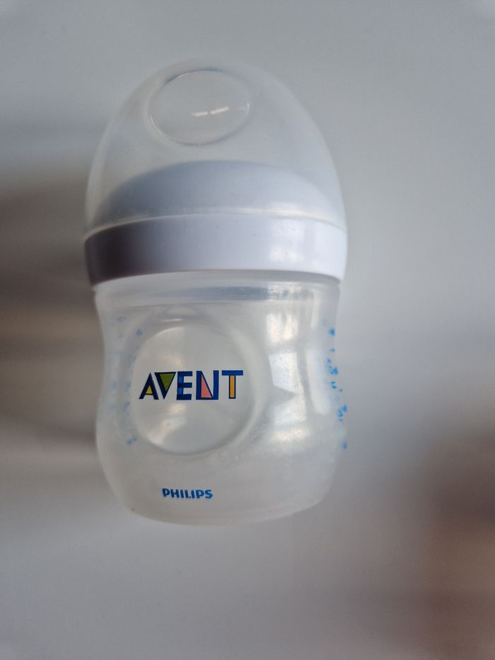 Lot de 2 biberons en plastique Avent - photo numéro 2