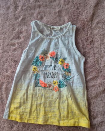 Debardeur blanc et jaune