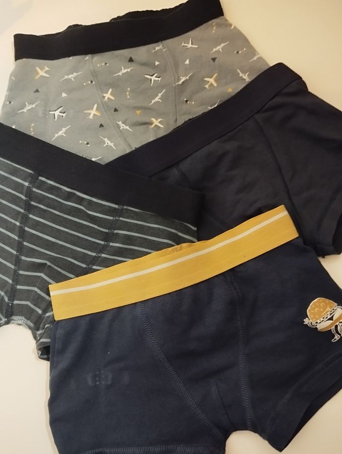 Lot vêtements garçon 8 ans - photo numéro 5