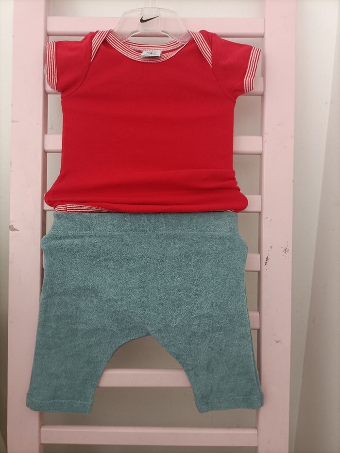 Ensemble petit bateau
