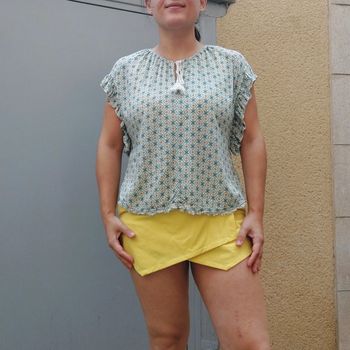 Joli haut pour taille L/XL