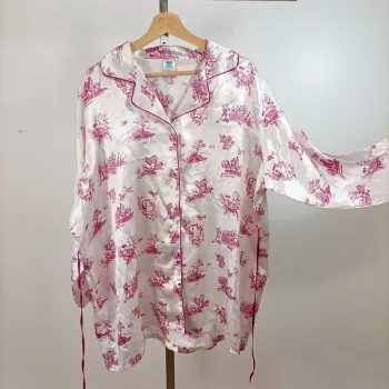 Chemise satinée imprimé toile de Jouy rose Carré d’Azur taille 54/56 A1493
