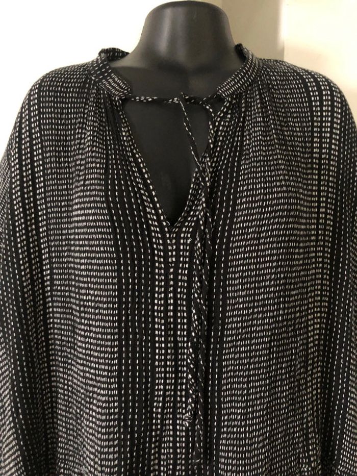 Tunique légère . Oversize Taille 46/48 - photo numéro 2