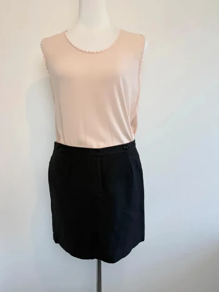 Mini jupe Bellerose noire laine et coton taille 2 soit M parfait état - photo numéro 2