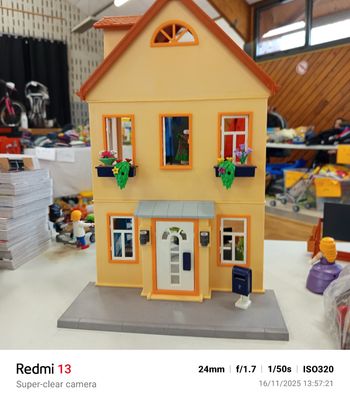 Playmobil maison de ville 70014