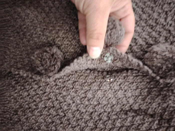 Gilet bébé fait main - photo numéro 3