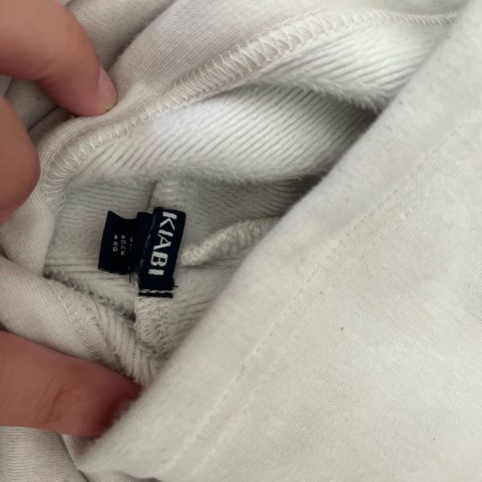 Pull blanc 3 mois - photo numéro 2