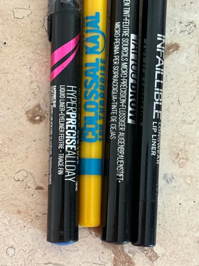 Lot crayon 44 - photo numéro 3