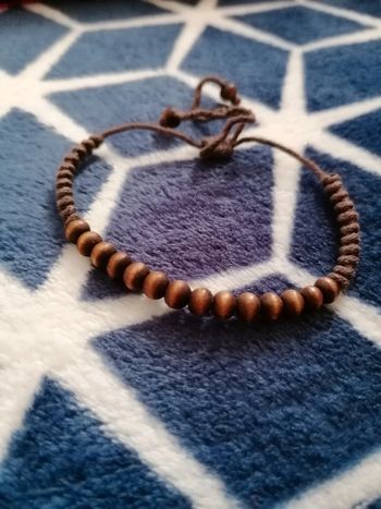 Bracelet petites perles en bois