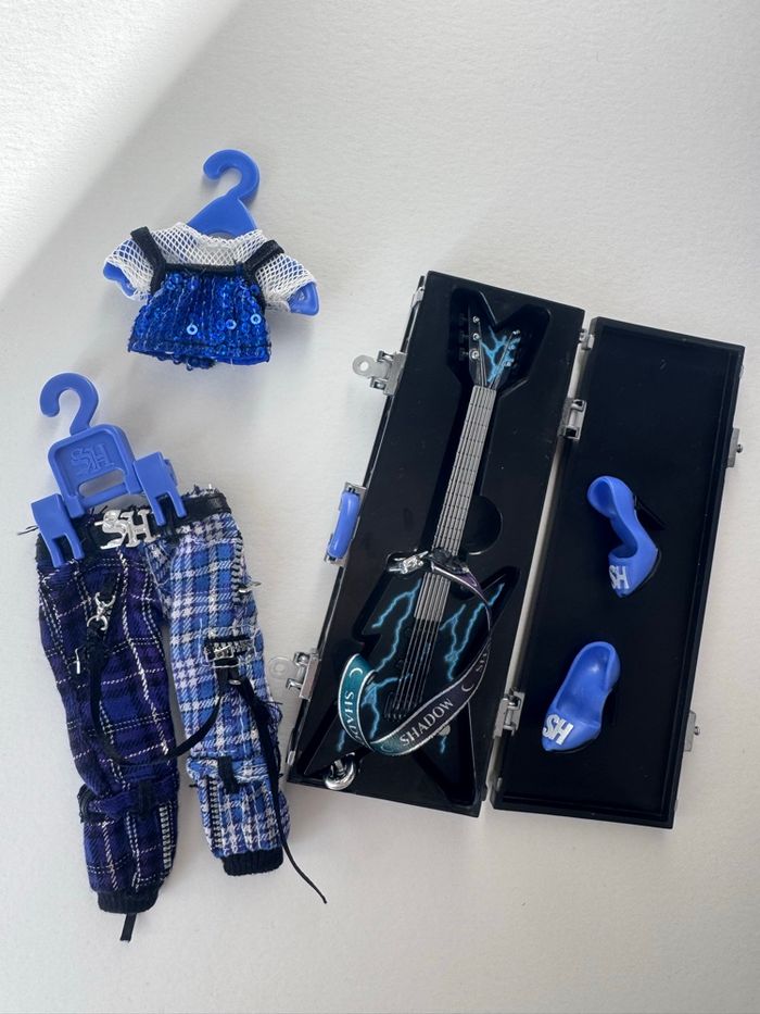 Uma shadow High Rainbow High