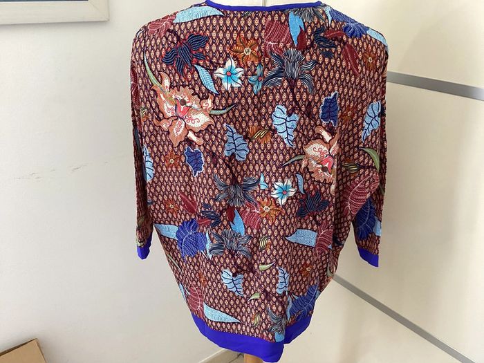 TEE shirt très classe « Sam et Lili «  vérifiez les mesures taille vraiment grand - photo numéro 2