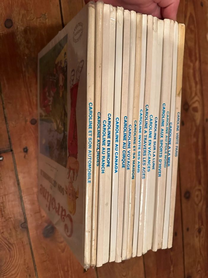 Bon état - Lot de 16 livres Caroline grands albums Hachette anciens bd - photo numéro 8